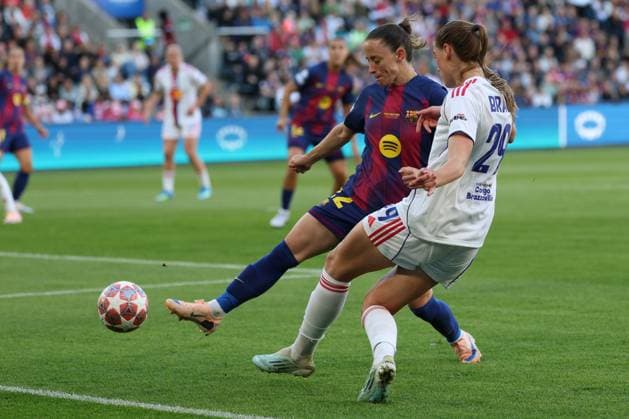 23.05.2026 - SOCCER - 2025-2026 UEFA Women’s Champions League final , FC Barcelona, Barca vs OL Lyonnes Ona Batlle (FC Barcelona) and Jule Brand (Olympique Lyonnais) in one-on-one OSLO OSLO, Ullevaal Stadion Ullevaal Stadion Norway