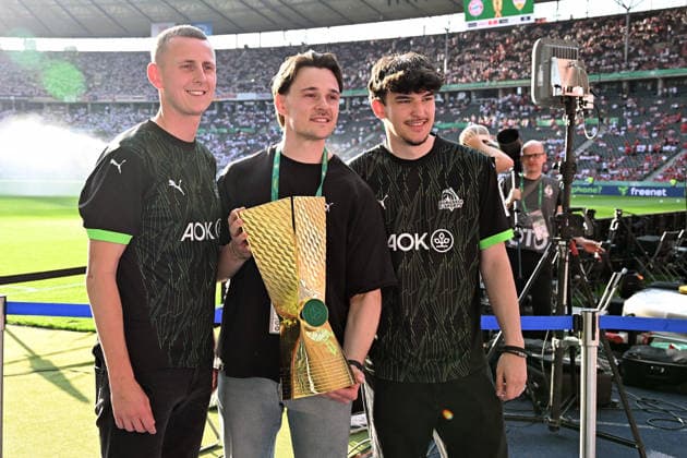 23.05.2026, xsltx, Fussball DFB Pokal Finale, FC Bayern München - VfB Stuttgart v.l. Borussia Mönchengladbach E-Sports Pokalsieger (DFL DFB REGULATIONS PROHIBIT ANY USE OF PHOTOGRAPHS as IMAGE SEQUENCES and or QUASI-VIDEO) Berlin