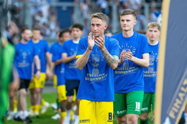 Niederrheinpokalfinale MSV Duisburg - SC St.Tönis ** NUR FÜR REDAKTIONELLE ZWECKE ** EDITORIAL USE ONLY **<p>Fußball Niederrheinpokalfinale MSV Duisburg - SC St.Tönis am 23.05.26 in der Schauinsland-Reisen Arena in Duisburg Spieler vom SC St.Tönis Duisburg Copyright: JakobxKlos