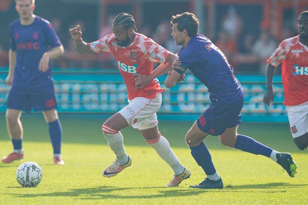 2026-05-23 FC Volendam v Willem II - Dutch Eredivsie Kwalificatie - Finale VOLENDAM, NETHERLANDS - MAY 23: Brandley Kuwas of FC Volendam battles for possession during the Dutch Eredivsie Kwalificatie - Finale match between FC Volendam and Willem II at Kras Stadion on May 23, 2026 in Volendam, Netherlands. Volendam Kras Stadion Netherlands Content not available for redistribution in The Netherlands directly or indirectly through any third parties. Copyright: xAndrexWeeningx