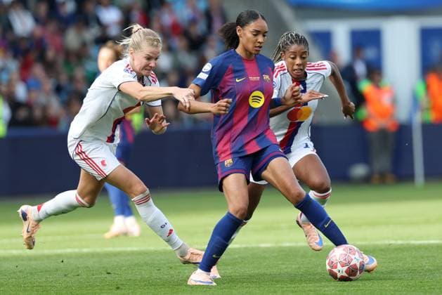 23.05.2026 - SOCCER - 2025-2026 UEFA Women’s Champions League final , FC Barcelona, Barca vs OL Lyonnes Ada Hegerberg (Olympique Lyonnais) and Salma Paralluelo (FC Barcelona) in duel OSLO OSLO, Ullevaal Stadion Ullevaal Stadion Norway