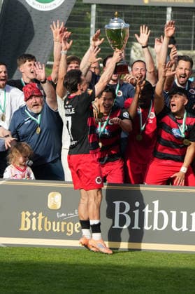 Deutschland: Bitburger-Pokalfinale 2026, S.C. Fortuna Köln vs. Viktoria Köln - 23.05.2026 - Sportpark Höhenberg (Köln): Tor und Torjubel, Pokal, Stadion, Gesamtansicht Überblick, Fans, Jubel, Freude, Emotionen Köln Deutschland Copyright: xMijoxLubecx