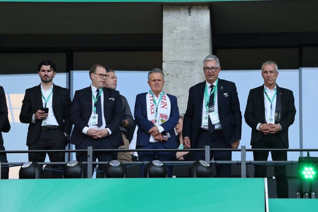 23.05.26 DFB-Pokal Finale 2026 FC Bayern München - VfB Stuttgart Deutschland, Berlin, 23.05.2026, Fussball, Saison 2025 2026, DFB-Pokal Finale 2026 Berlin, FC Bayern München - VfB Stuttgart: Mitte Stuttgarts OB Frank Nopper, rechts daneben VfB Präsident Dietmar Allgaier.