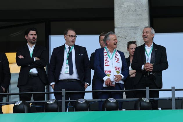 23.05.26 DFB-Pokal Finale 2026 FC Bayern München - VfB Stuttgart Deutschland, Berlin, 23.05.2026, Fussball, Saison 2025 2026, DFB-Pokal Finale 2026 Berlin, FC Bayern München - VfB Stuttgart: Stuttgart OB Frank Nopper, 2. von links.