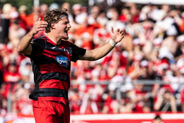 Finaltag der Amateure 2026: SC Fortuna Köln - FC Viktoria Köln; Sportpark Höhenberg, Köln; 23.05.2026 Tobias Eisenhuth (FC Viktoria Köln, 6) bei Elfmeterschießen, Elfmeter. Spieler bejubelt Tor. Finaltag der Amateure 2026: SC Fortuna Köln - FC Viktoria Köln; Sportpark Höhenberg, Köln; 23.05.2026 Copyright: xBEAUTIFULxSPORTS Buriakovx