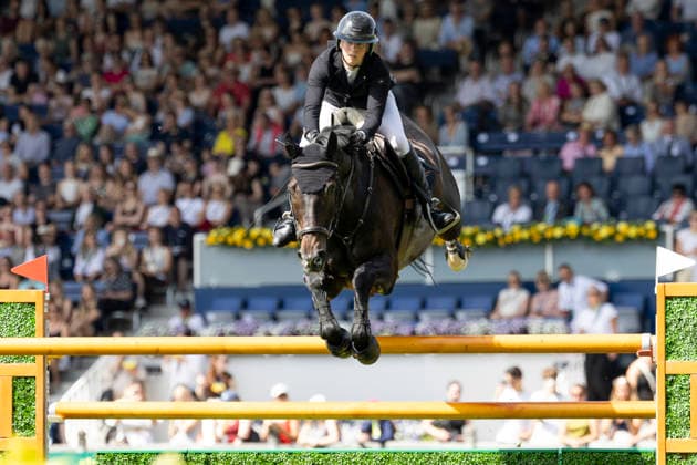 Sandra AUFFARTH (GER) auf Comcador OLD, im Sprung, Aktion, im Umlauf im Springen S5: 2nd Qualifier Rolex Grand Prix, Springpruefung mit einem Umlaeuf und Stechen, CSI5*, Rolex Grand Slam, am 23.05.2026, Weltfest des Pferdesport, TSCHIO Aachen 2026 vom 22. - 24.05.2026 in Aachen Deutschland; Â