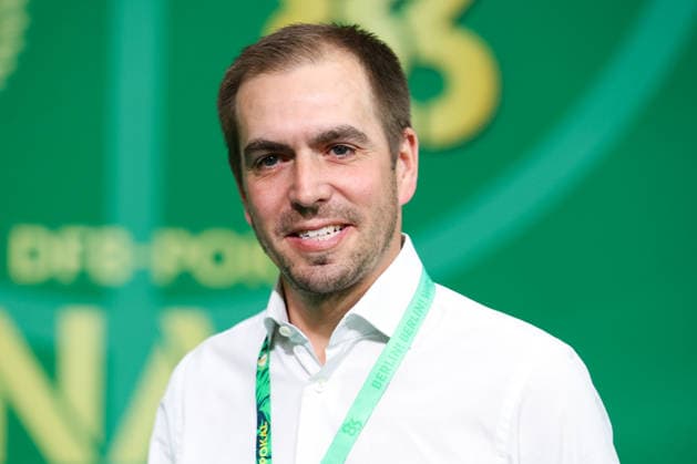 DFB Pokalfinale - FC Bayern München - VfB Stuttgart am 23.05.2026 im Olympiastadion in Berlin Philipp Lahm, Ehemaliger Bayern-Spieler auf dem grünen Teppich.