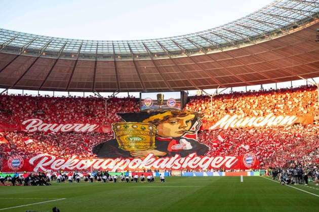 Choreografie der Bayern-Fans. xettx, Deutschland, Berlin, 23.05.2026, Fussball, DFB-Pokal: FC Bayern Muenchen vs VfB Stuttgart, Saison 2025 2026, Finale, Olympiastadion DFL DFB REGULATIONS PROHIBIT ANY USE OF PHOTOGRAPHS AS IMAGE SEQUENCES AND OR QUASI-VIDEO.