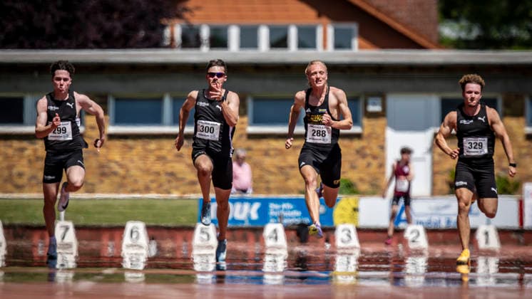 WEINHEIM, GERMANY - MAY 23 Heat on the track - Nils Bovekamp (GER LG Brillux Münster), Jakob Bruns (GER LG Brillux Münster), Thilo Traue (GER LG Stadtwerke München), Nils Hartleif (GER LG Brillux Münster) during the B&S Kurpfalz Gala am 23.05.2026 at the Sepp-Herberger-Stadium in Weinheim (Baden-Wuerttemberg Germany). Baden-Wuerttemberg Germany Copyright: xAxelxKohringx