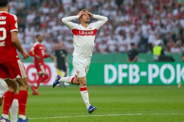 enttaeuschung bei Maximilian Mittelstaedt 7 (VfB Stuttgart), FC Bayern Muenchen vs. VfB Stuttgart, Fussball, 83. DFB-Pokalfinale, 23.05.2026 DFL DFB regulations prohibit any use of photographs as image sequences and or quasi-video Berlin Berlin Deutschland
