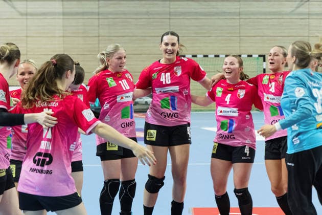 Wildcats jubeln nach dem 37:21 Heimsieg, SV Union Halle-Neustadt vs. BSV Sachsen Zwickau, Handball Bundesliga Frauen, Play-Offs 5-11 Spieltag 6, Saison 2025 26, 23.05.2026 Halle SWH Arena Sachsen-Anhalt Deutschland