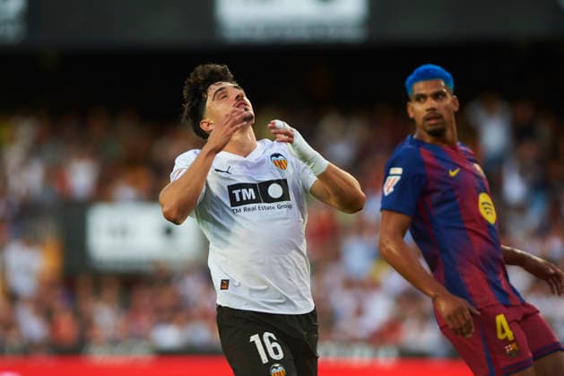 Diego Lopez (Valencia CF) during the LaLiga EA Sports match between Valencia CF and FC Barcelona, Barca at Estadio de Mestalla on May 23, 2026 in Valencia, Spain. (Photo by Maria Jose Segovia DeFodi Images) -