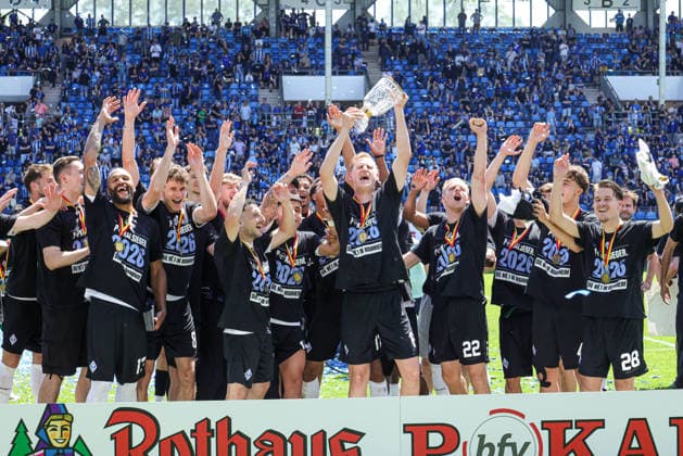 23.05.2026, xhettx, Fussball Landespokal Baden Finale, VfR Mannheim - SV Waldhof Mannheim v.l. Jubel beim Waldhof (DFL DFB REGULATIONS PROHIBIT ANY USE OF PHOTOGRAPHS as IMAGE SEQUENCES and or QUASI-VIDEO)