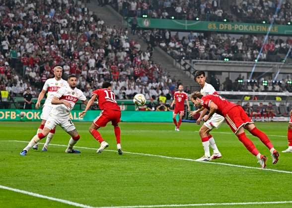 23.05.2026, Fussball DFB-Pokal 2025 2026, Finale, FC Bayern München - VfB Stuttgart, im Olympiastadion Berlin. Harry Kane (FC Bayern München) trifft zum 1:0