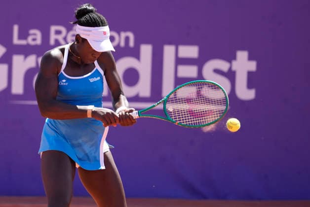 2026 WTA, Tennis Damen Strasbourg 500 Singles Final - Navarro (USA) V Mboko (CAN) Victoria Mboko in action during the final at the 2026 WTA Internationaux de Strasbourg Women s tennis tournament at the Tennis Club de Strasbourg in Strasbourg, France, on May 23, 2026. Strasbourg Grand Est France  Copyright: xOwenxHammondx originalFilename:hammond-2026wtai260523_npfbO.jpg