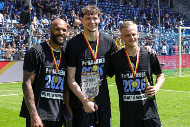 23.05.2026, xhettx, Fussball Landespokal Baden Finale, VfR Mannheim - SV Waldhof Mannheim v.l. Terrence Boyd (SV Waldhof Mannheim, 13) Jan Marco Niemann (SV Waldhof Mannheim, 16), Janne Sietan (SV Waldhof Mannheim, 22) (DFL DFB REGULATIONS PROHIBIT ANY USE OF PHOTOGRAPHS as IMAGE SEQUENCES and or QUASI-VIDEO)
