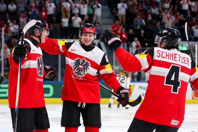 Ice hockey, Eishockey - IIHF WC 2026 ZURICH,SWITZERLAND,23.MAY.26 - ICE HOCKEY - IIHF Ice Hockey World Championship, WM, Weltmeisterschaft 2026, group stage, Austria vs Germany. Image shows the rejoicing of Leon Wallner, Tim Harnisch and Ramon Schnetzer (AUT)  GEPAxpictures xMaticxKlansek