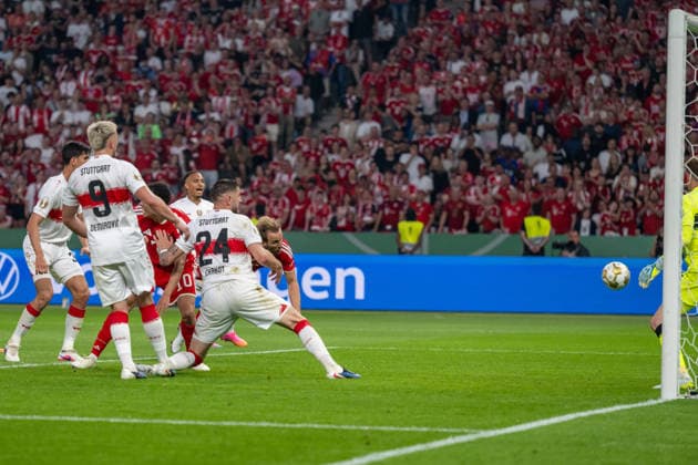 Sport Bilder des Tages Tor zum 1:0 durch Harry Kane (FC Bayern Muenchen, 09) GER, FC Bayern Muenchen vs. VfB Stuttgart, Fussball, Herren, DFB-Pokal, Finale, Spielzeit 2025 2026, 23.05.2026, DFL DFB REGULATIONS PROHIBIT ANY USE OF PHOTOGRAPHS AS IMAGE SEQUENCES AND OR QUASI-VIDEO, GER, FC Bayern Muenchen vs. VfB Stuttgart, Fussball, Herren, DFB-Pokal, Finale, Spielzeit 2025 2026, 23.05.2026 Berlin Copyright: xEibner-Pressefoto WolfgangxFrankx EP_WFK