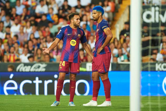 Eric Garcia FC Barcelona, Barca and Ronald Araujo (FC Barcelona) during the LaLiga EA Sports match between Valencia CF and FC Barcelona at Estadio de Mestalla on May 23, 2026 in Valencia, Spain. (Photo by Maria Jose Segovia DeFodi Images) -