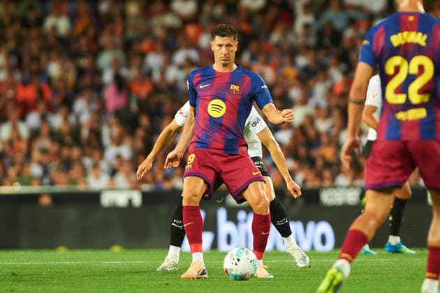 Robert Lewandowski FC Barcelona, Barca during the LaLiga EA Sports match between Valencia CF and FC Barcelona at Estadio de Mestalla on May 23, 2026 in Valencia, Spain. (Photo by Maria Jose Segovia DeFodi Images) -