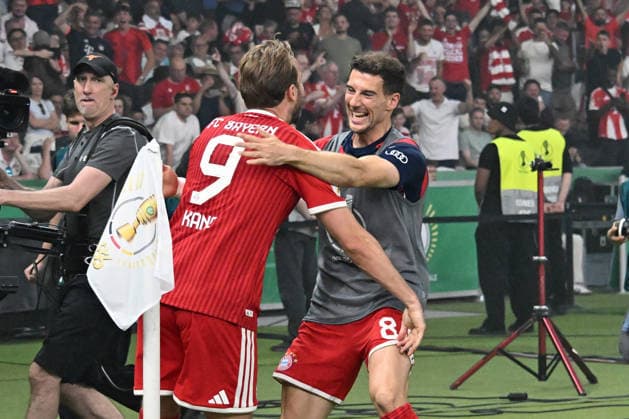 23.05.2026, xsltx, Fussball DFB Pokal Finale, FC Bayern München - VfB Stuttgart v.l. Torjubel nach dem Tor zum celebrating the goal celebrate 2:0 durch Harry Kane (FC Bayern Muenchen) mit Leon Goretzka (FC Bayern Muenchen) (DFL DFB REGULATIONS PROHIBIT ANY USE OF PHOTOGRAPHS as IMAGE SEQUENCES and or QUASI-VIDEO) Berlin