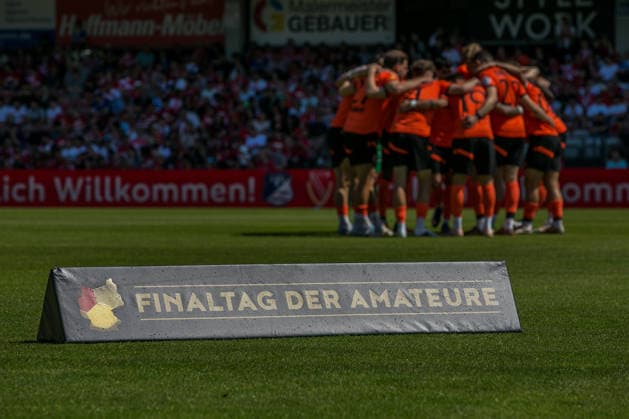Cottbus, Deutschland 23. Mai 2026: Landespokal Brandenburg - 2025 2026 - Finale - FC Energie Cottbus gegen VfB Krieschow Im Bild: Finaltag der Amateure - Mannschaftskreis Energie Cottbus DFB regulations prohibit any use of photographs as image sequences and or quasi-video. LEAG Energie Stadion Brandenburg Copyright: xFotostandx xWeilandx