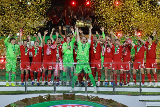 Sport Bilder des Tages Fußball DFB-Pokal Finale FC Bayern München - VfB Stuttgart am 23.05.2026 im Olympiastadion in Berlin DFB-Pokalsieger 2026: FC Bayern München DFB regulations prohibit any use of photographs as image sequences and or quasi-video. *** Soccer DFB Cup Final FC Bayern Munich VfB Stuttgart on 23 05 2026 at the Olympiastadion in Berlin DFB Pokalsieger 2026 FC Bayern Munich DFB regulations prohibit any use of photographs as image sequences and or quasi video xJRx