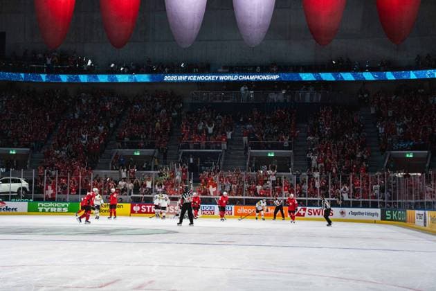 ZURICH, ZURICH - MAY 23: Switzerland supporters celebrate after a Switzerland goal during the 2026 IIHF World Championship, WM, Weltmeisterschaft Preliminary Round Group A match between Switzerland and Hungary at Swiss Life Arena on May 23, 2026 in Zurich, Zurich, Switzerland.  Copyright: xLivioxBaeriswylx xSPPx Sportspressphoto_152928