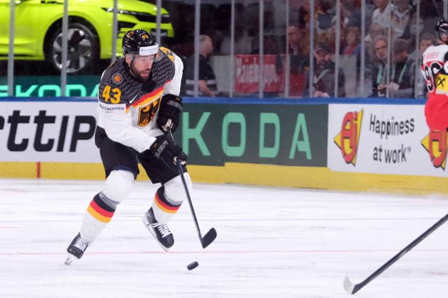 IIHF - World Championship, WM, Weltmeisterschaft - Austria vs Germany - 43Eder Andreas Zurich Swiss Life Arena Zürich Schweiz Copyright: xSergioxBrunettix