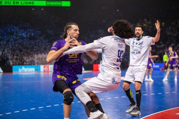 May 23, 2026, Paris, Å½Le-De-France, France: Montpellier won the 2026 handball French Cup after beating Nantes (27-24) at Accor Hotel Arena in Paris Bercy. It is the 16th title for the club from Herault that realizes the back-to-back. Ro mi Desbonnet has done 11 saved whose 3 on 7-meter throw. Paris France - ZUMAp284 20260523_zip_p284_085 Copyright: xMickaelxPintax