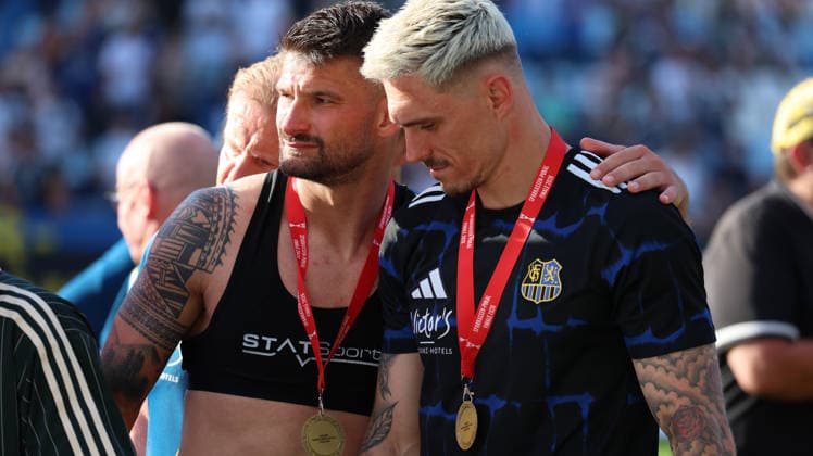 23.05.2026, xrekx, Fussball Landespokal Saarland Finale, 1.FC Saarbrücken - FC 08 Homburg v.l. Sieger Sparkassen-Pokal 2026 Kai Brünker Bruenker (1.FC Saarbruecken) Tim Paterok (1.FC Saarbruecken) (DFL DFB REGULATIONS PROHIBIT ANY USE OF PHOTOGRAPHS as IMAGE SEQUENCES and or QUASI-VIDEO) Saarbrücken