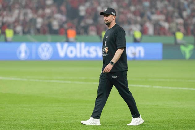 Trainer Sebastian Hoeness (VfB Stuttgart) looks dejected during the DFB Cup Final 2026 match between FC Bayern München and VfB Stuttgart at Olympiastadion on May 23, 2026 in Berlin, Germany. (Photo by Oliver Kaelke DeFodi Images) -
