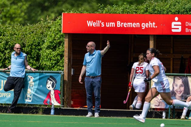 BHC 1. Damen - Club Raffelberg - Feldhockey, 2. Playdown Spiel, 1. Bundesliga, Frauen Bremen, Deutschland, 23.05.26: BHC 1. Damen - Club Raffelberg im Bremer Hockey-Club e.V. am 23.05.2026 in Bremen, Deutschland. (Foto von Axel Kaste) Florian Keller Cheftrainer BHC Bremen Bremer Hockey-Club e.V. Freie Hansestadt Bremen Deutschland