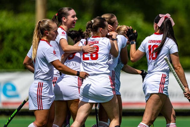 BHC 1. Damen - Club Raffelberg - Feldhockey, 2. Playdown Spiel, 1. Bundesliga, Frauen Bremen, Deutschland, 23.05.26: BHC 1. Damen - Club Raffelberg im Bremer Hockey-Club e.V. am 23.05.2026 in Bremen, Deutschland. (Foto von Axel Kaste) Torjubel BHC Bremen Bremer Hockey-Club e.V. Freie Hansestadt Bremen Deutschland