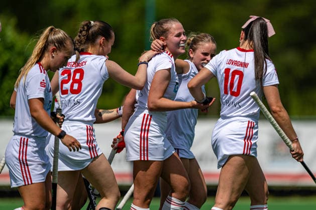 BHC 1. Damen - Club Raffelberg - Feldhockey, 2. Playdown Spiel, 1. Bundesliga, Frauen Bremen, Deutschland, 23.05.26: BHC 1. Damen - Club Raffelberg im Bremer Hockey-Club e.V. am 23.05.2026 in Bremen, Deutschland. (Foto von Axel Kaste) Mitte Lena Frerichs, Torjubel Bremen Bremer Hockey-Club e.V. Freie Hansestadt Bremen Deutschland