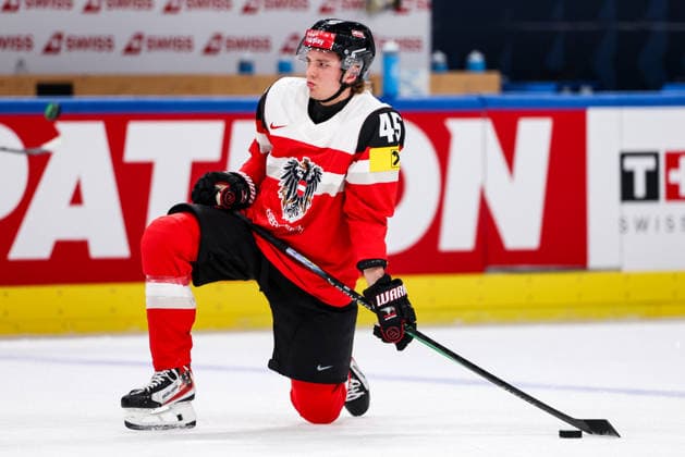 Ice hockey, Eishockey - IIHF WC 2026 ZURICH,SWITZERLAND,23.MAY.26 - ICE HOCKEY - IIHF Ice Hockey World Championship, WM, Weltmeisterschaft 2026, group stage, Austria vs Germany. Image shows Gregor Biber (AUT).  GEPAxpictures xMaticxKlansek