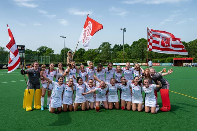 BHC 1. Damen - Club Raffelberg - Feldhockey, 2. Playdown Spiel, 1. Bundesliga, Frauen Bremen, Deutschland, 23.05.26: BHC 1. Damen - Club Raffelberg im Bremer Hockey-Club e.V. am 23.05.2026 in Bremen, Deutschland. (Foto von Axel Kaste) Teamfoto Bremen Bremer Hockey-Club e.V. Freie Hansestadt Bremen Deutschland