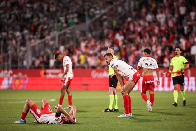 May 23, 2026, Girona, Girona, SPAIN: Cristhian Stuani of Girona FC dejected following the team s relegation after the Spanish league, LaLiga EA Sports, football match played between Girona FC and Elche CF at Montilivi stadium on May 23, 2026 in Girona, Spain. Girona FC V Elche CF - LaLiga EA Sports  - ZUMAa181 20260523_zaa_a181_338 Copyright: xJavierxBorregox