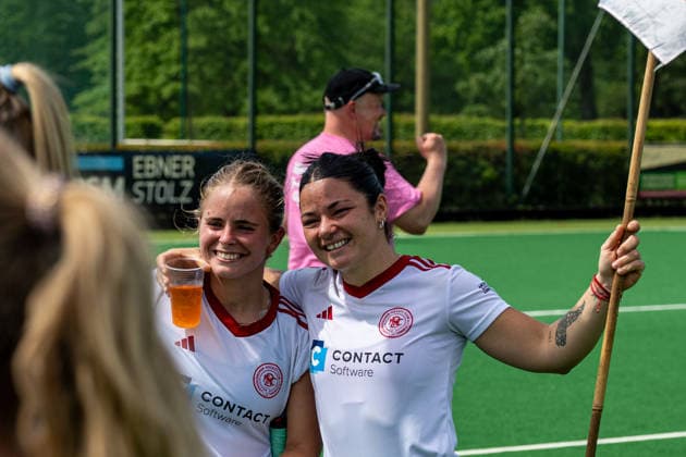 BHC 1. Damen - Club Raffelberg - Feldhockey, 2. Playdown Spiel, 1. Bundesliga, Frauen Bremen, Deutschland, 23.05.26: BHC 1. Damen - Club Raffelberg im Bremer Hockey-Club e.V. am 23.05.2026 in Bremen, Deutschland. (Foto von Axel Kaste) Manuela Ghigliotti + Delfina Granatto Bremen Bremer Hockey-Club e.V. Freie Hansestadt Bremen Deutschland