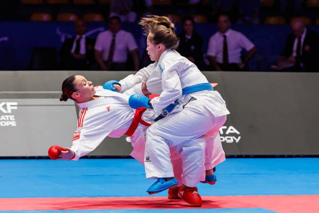 Erminia Perfetto (ITA, rot) gegen Elizaveta Grigoreva (RUS, blau) im Finale Kumite Frauen -50, 23.05.2026, Frankfurt am Main (Deutschland), 61. Karate-Europameisterschaften 2026 Frankfurt Main