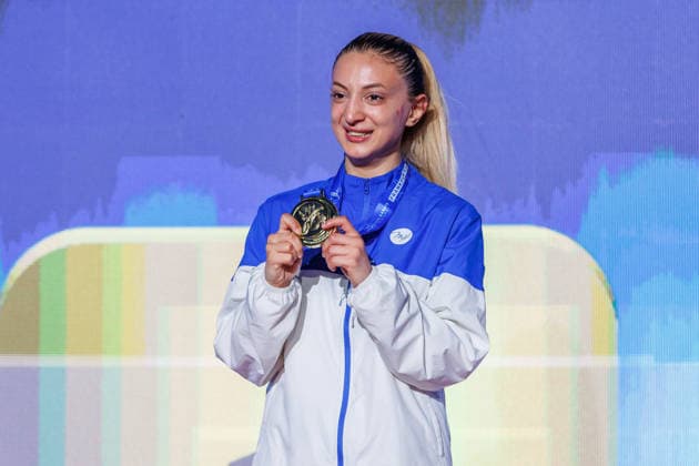 Siegerehrung Frauen Kumite -55; Madina Sadigova (AZE); Siegerin, Erstplatzierte, Goldmedaille, 23.05.2026, Frankfurt am Main (Deutschland), 61. Karate-Europameisterschaften 2026 Frankfurt Main