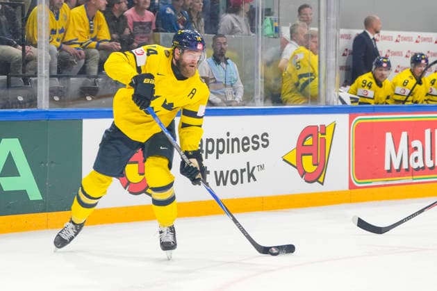 FRIBOURG, SWITZERLAND - MAY 23: Mattias Ekholm of Sweden in action during the 2026 IIHF Ice hockey, Eishockey World Championship, WM, Weltmeisterschaft Switzerland game between Norway and Sweden at BCF Arena on May 23, 2026 in Fribourg, Fribourg. Fribourg BCF Arena Fribourg Switzerland Copyright: xJustPictures.ch JarixPestelaccix jp-en-EuSpIm-JP6_JAR_Norway_Sweden_23May2026_00099