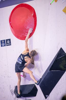 23.05.2026: Klettern - Bouldern: World Climbing Series Bern 2026 - Finale Damen Annie Sanders (USA) Bern Bern Expo Schweiz