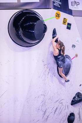 23.05.2026: Klettern - Bouldern: World Climbing Series Bern 2026 - Finale Damen Annie Sanders (USA) Bern Bern Expo Schweiz