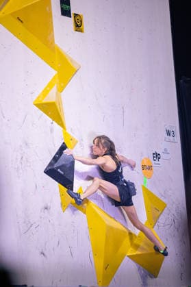 23.05.2026: Klettern - Bouldern: World Climbing Series Bern 2026 - Finale Damen Annie Sanders (USA) Bern Bern Expo Schweiz