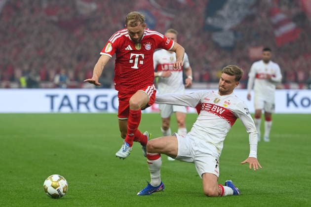 Maximilian MITTELSTAEDT (VFB Stuttgart), Aktion,Zweikampf gegen Konrad LAIMER (Bayern Muenchen). Fussball 83. DFB Pokal Finale 2026 FC Bayern Muenchen - VfB Stuttgart 3-0 am 23.05.2026, Olympiastadion in Berlin. DFL DFB regulations prohibit any use of photographs as image sequences and or quasi-video