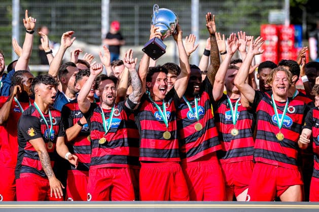 23.05.2026, xsefx, Fußball, Finale Bitburger Pokal, FC Viktoria Köln - S.C. Fortuna Koeln, Sportpark Höhenberg, Saison 2025 2026: Viktoria Köln feiert den neunten Erfolg im Bitburger-Pokal DFB regulations prohibit any use of photographs as image sequences and or quasi-video. Photo: xSabinexEffgenxPressefotoKochx Nordrhein-Westfalen Deutschland