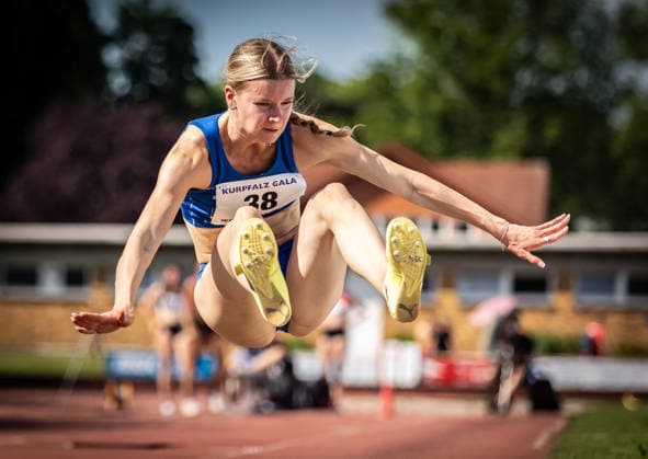 B&S Kurpfalz Gala; Weinheim, 23.05.2026 Caroline Freitag (GER LAC Erdgas Chemnitz) im Weitsprung der Frauen; B&S Kurpfalz Gala am 23.05.2026 im Sepp-Herberger-Stadion in Weinheim (Baden-Württemberg). Copyright: xBEAUTIFULxSPORTS R.xSchmittx
