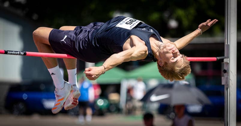 B&S Kurpfalz Gala; Weinheim, 23.05.2026 Keon Schmidt-Gothan (GER Munich Athletics) im Hochsprung der Männer; B&S Kurpfalz Gala am 23.05.2026 im Sepp-Herberger-Stadion in Weinheim (Baden-Württemberg). Copyright: xBEAUTIFULxSPORTS R.xSchmittx