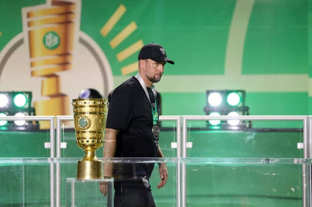 23.05.26 DFB-Pokal Finale 2026 FC Bayern München - VfB Stuttgart Deutschland, Berlin, 23.05.2026, Fussball, Saison 2025 2026, DFB-Pokal Finale 2026 Berlin, FC Bayern München - VfB Stuttgart: Sebastian Hoeneß (Trainer VfB Stuttgart).